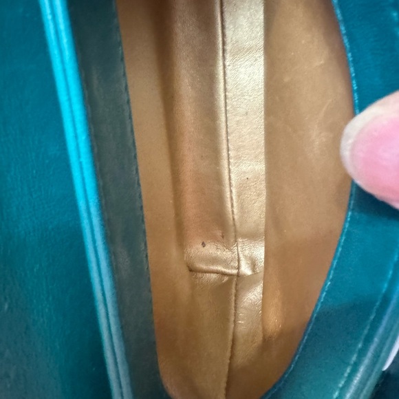 CHANEL Green Spirit Top Handle Crossbody Bag - Picture 15 of 16